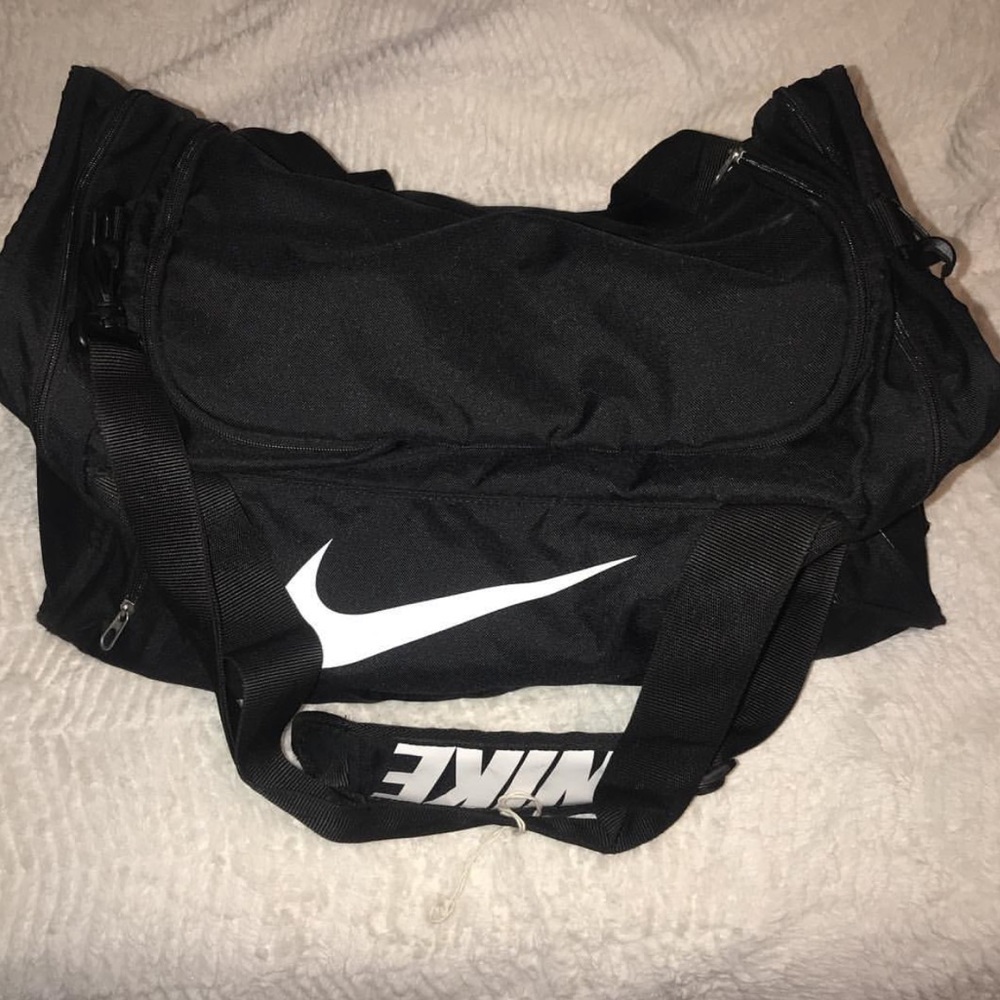 Nike duffle bag